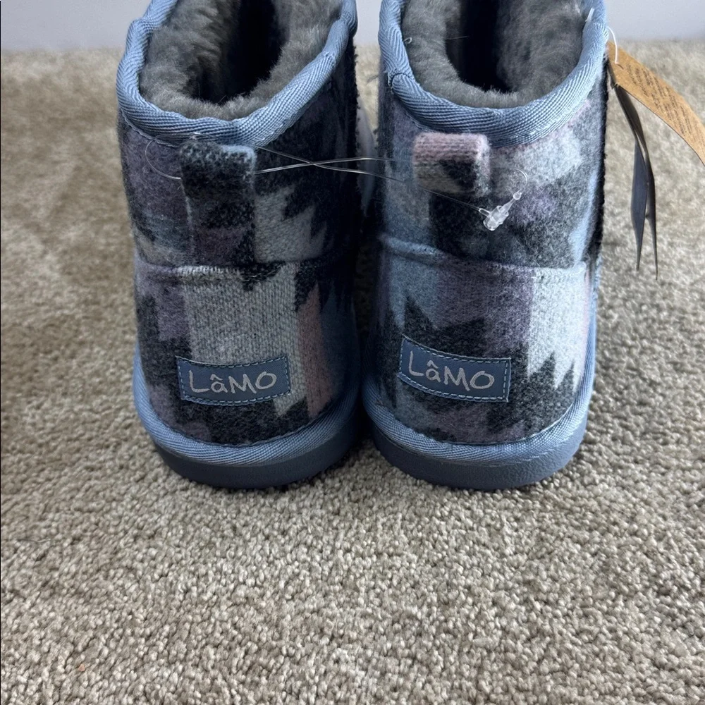 Lamo Women's Geometric Slippers - Blue, Pink, Gray - Picture 4 of 7